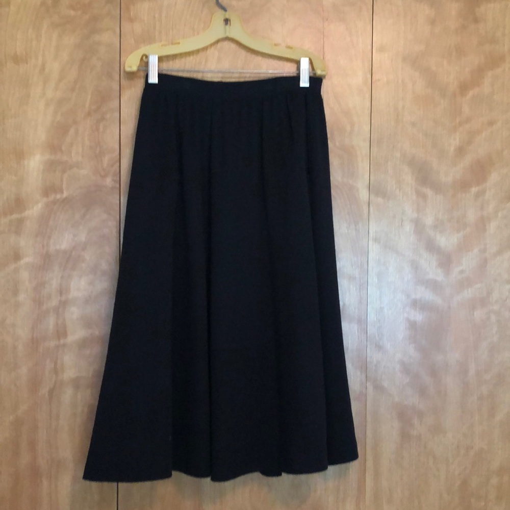 Casual black a-line skirt by Alfred Dunner Petite, size 8P